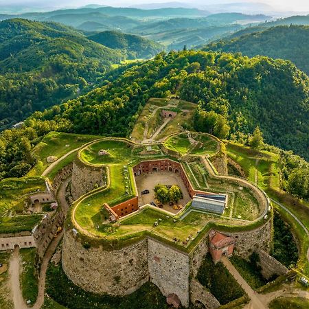 Hotel Twierdza Srebrna Gora Donzon Zewnętrze zdjęcie